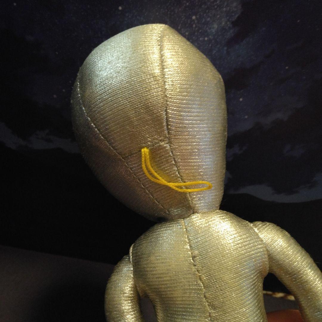 宇宙人の人形