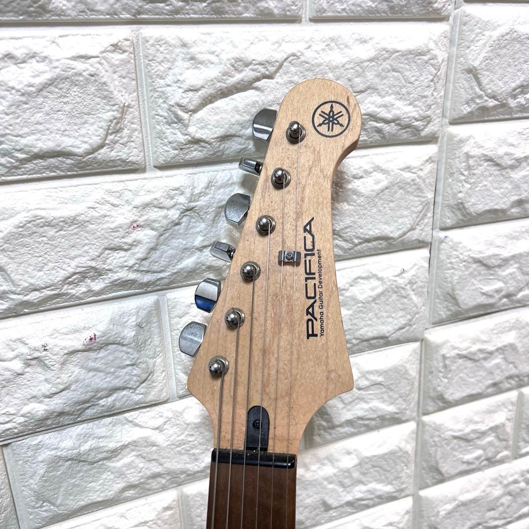 超美品　YAMAHA ヤマハ Pacifica パシフィカ　ギター　ホワイト