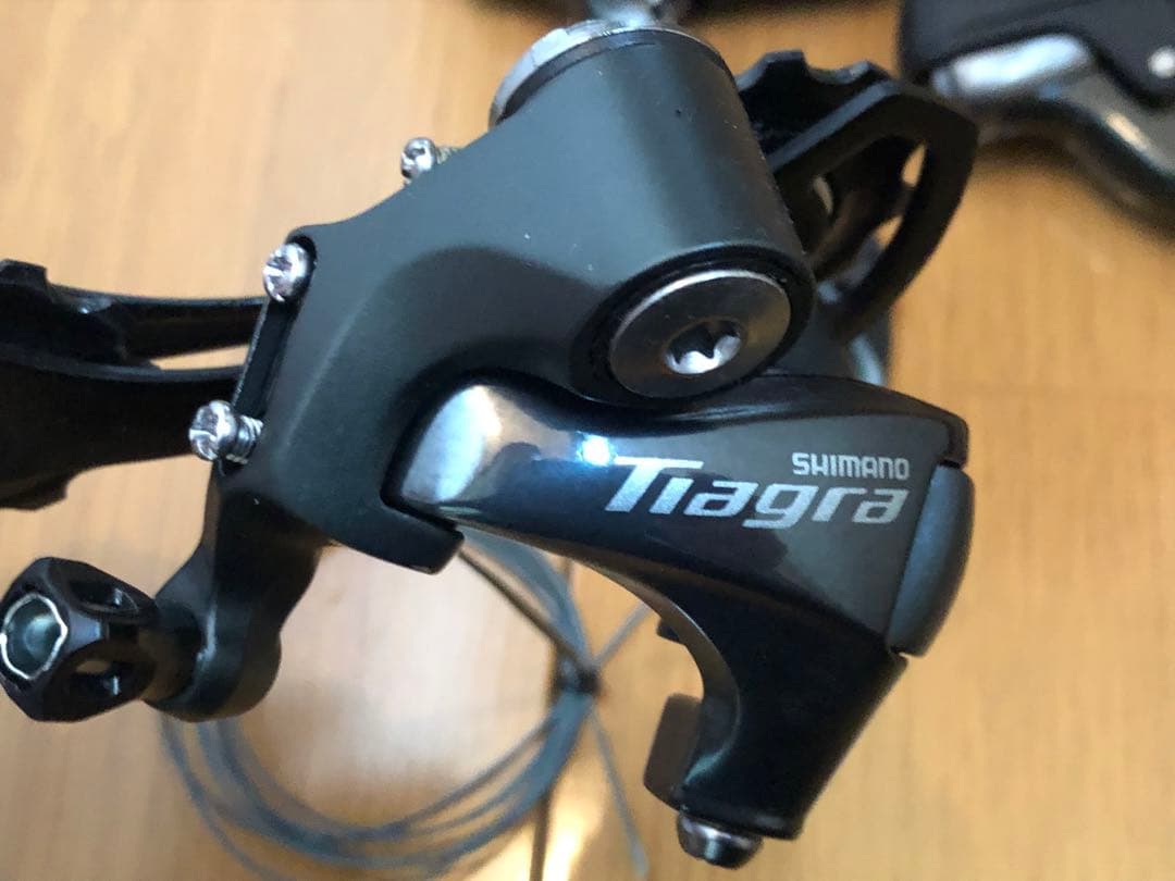 完成車外し未使用　シマノ　ティアグラ　tiagra 　4700 セット