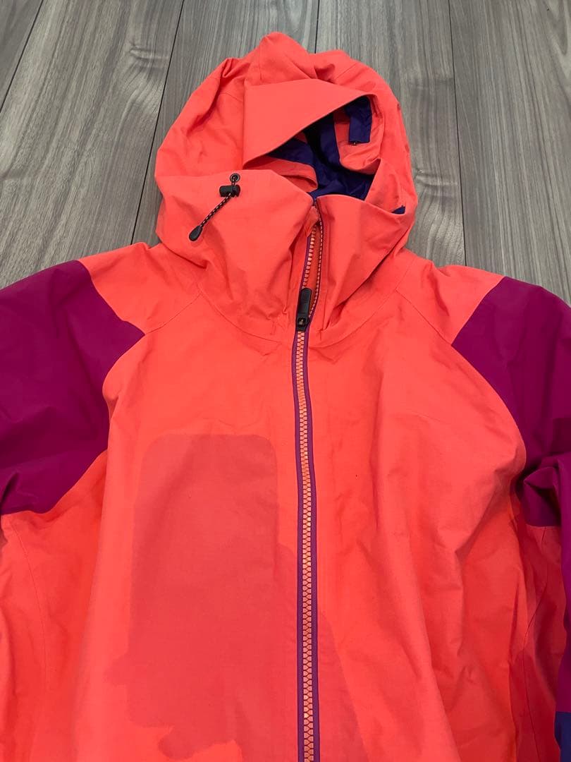 ⭐️極美品⭐️BurtonGORE-TEX ウィンタースポーツジャケット 女性用