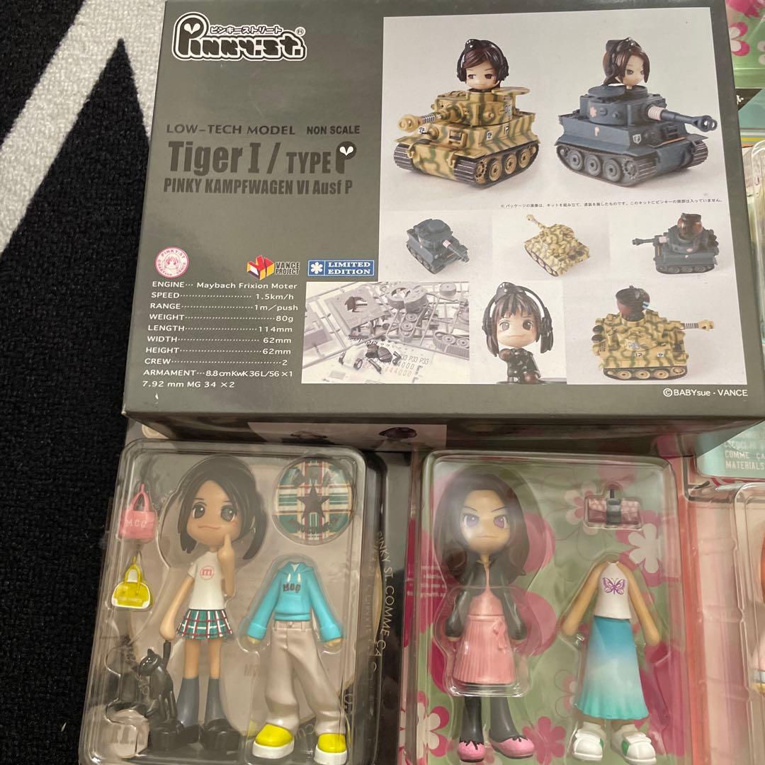 ピンキーストリート　フィギュアセット