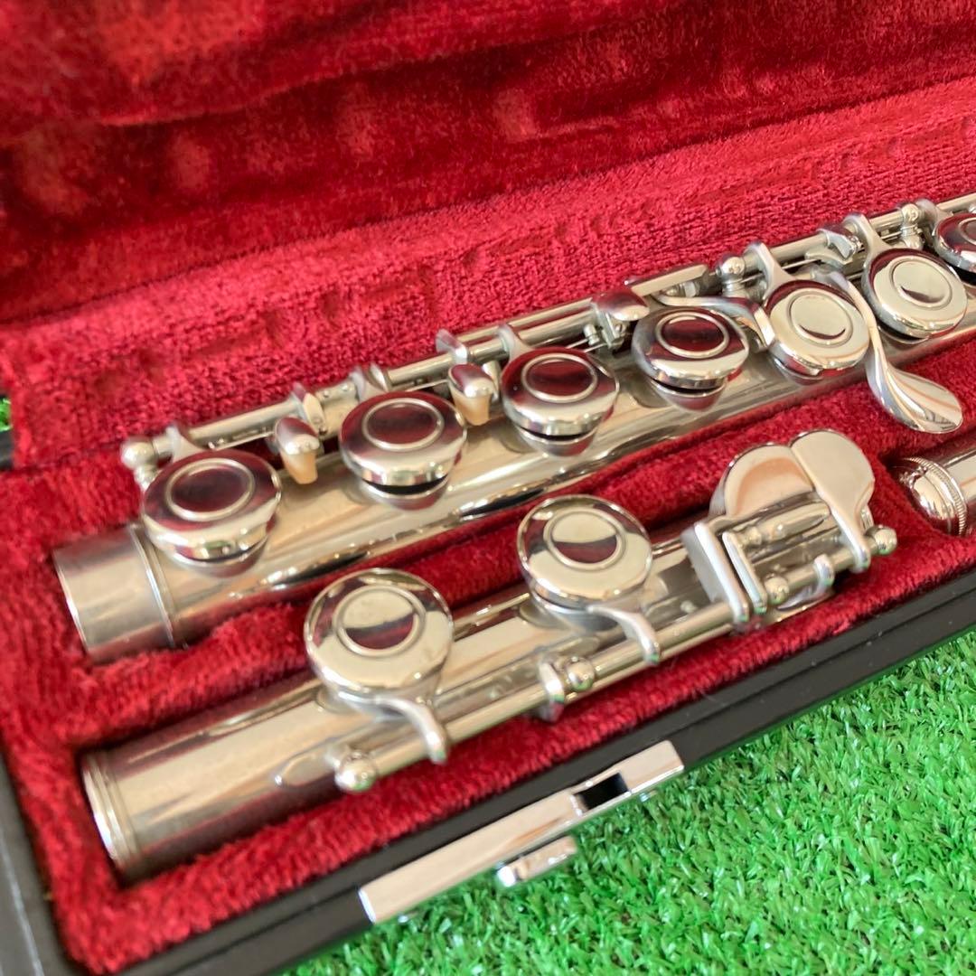 YAMAHA ヤマハ フルート　YFL211 Eメカ付き