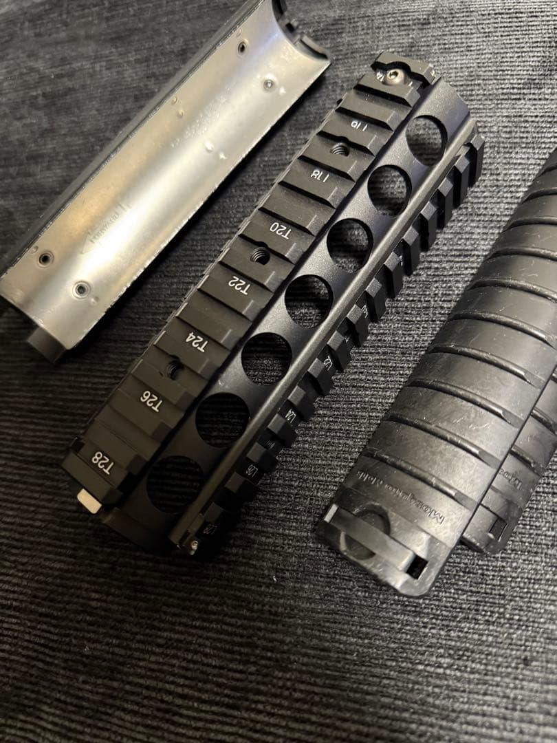 東京マルイ　MWS RAS ハンドガード　レールパネル