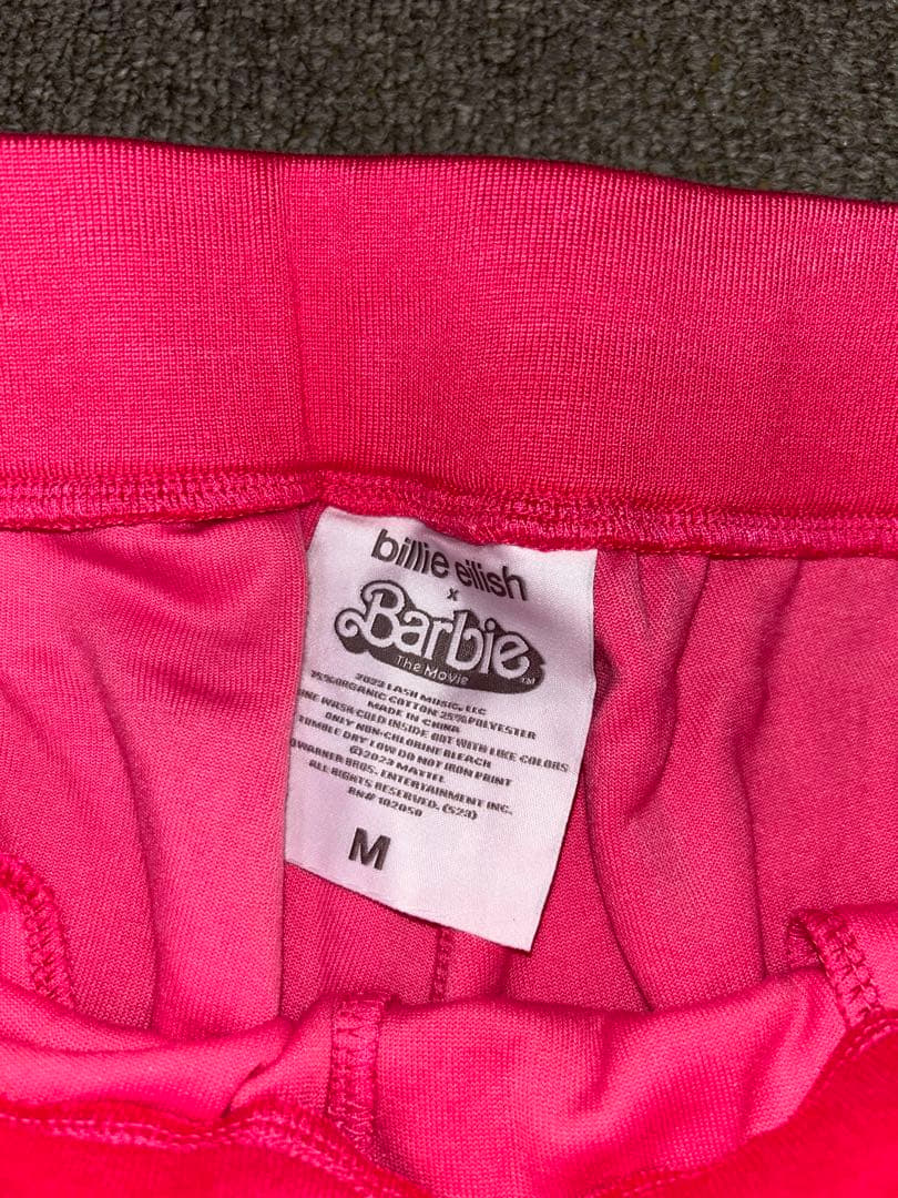 ビリーアイリッシュ Barbie 4点セット