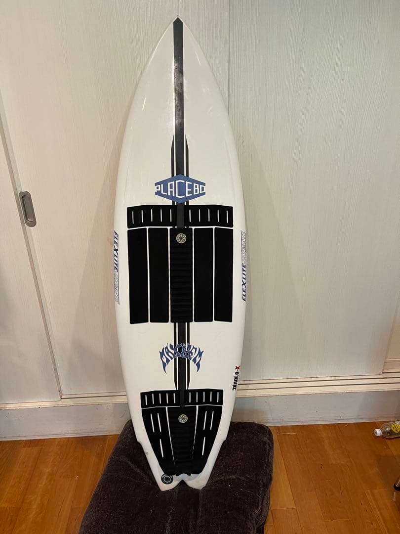 プレセボ　PLACEBO ショートボード 5'9\" DIABLO-X 31.5ℓ