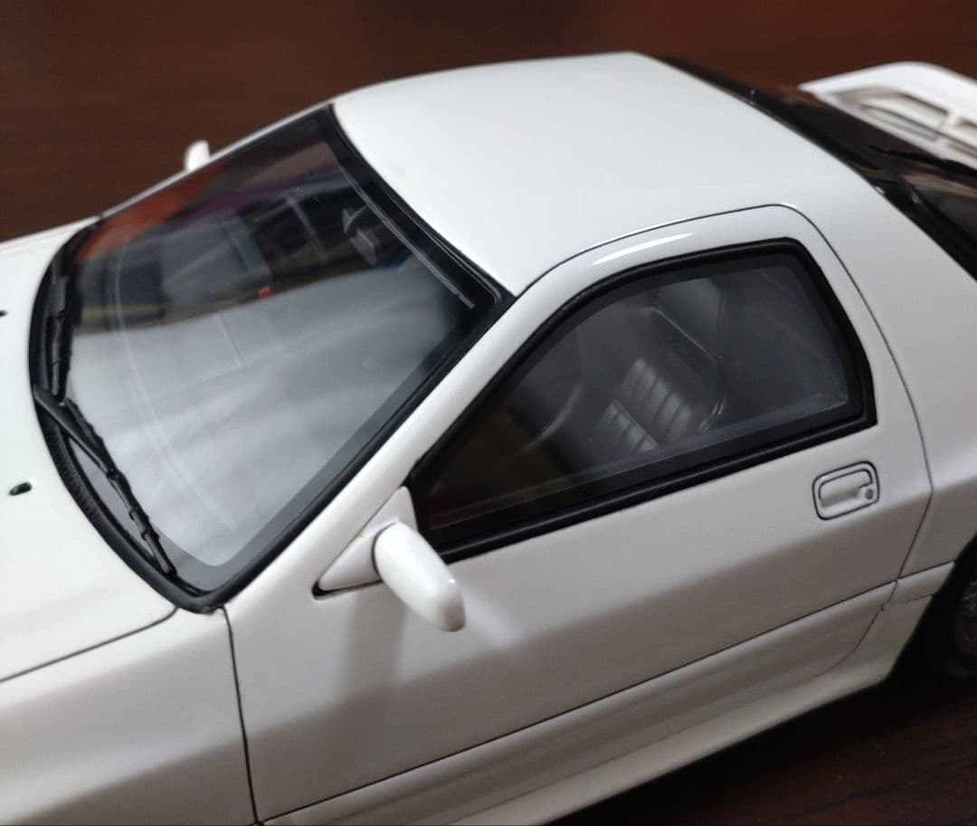 イグニッションモデル RX-7 FC3S 1/18 ホワイト