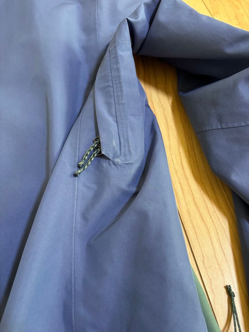 Patagonia レディース スノーボードウェア