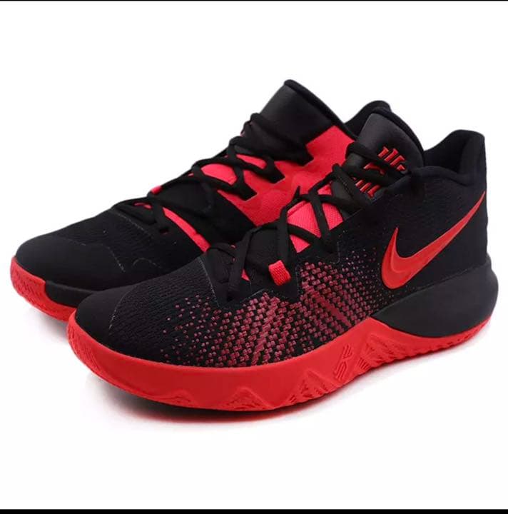 NIKE ナイキ スニーカー