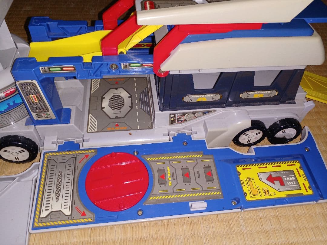 スーパーマグナムパトレーラー