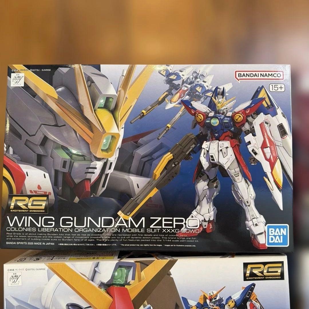 バ*ン様 RG ウイングゼロ　ウイングガンダム　エピオン　ゴッド　4体セット　未
