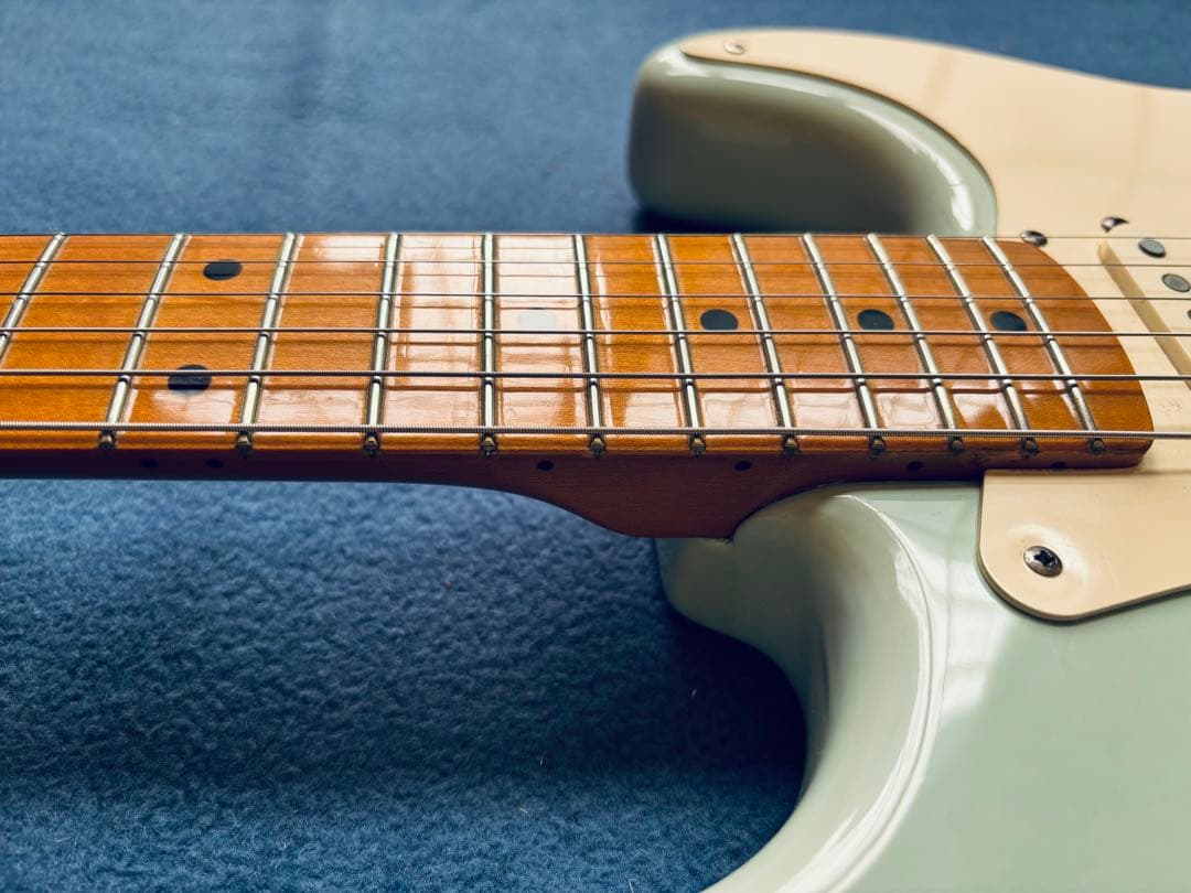 ☆ 邦ロックTシャツFender Mexico Stratocaster