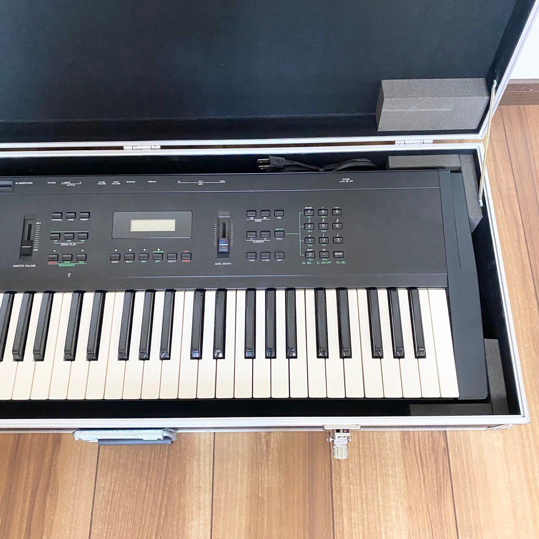 【Baskal 様】YAMAHA SY55 シンセサイザー 61鍵 ケース付