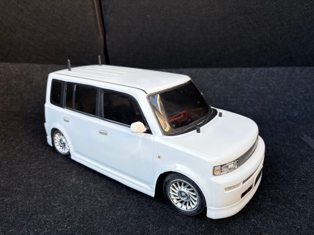 1/10 タミヤ Mシャーシ トヨタ bB ボディー