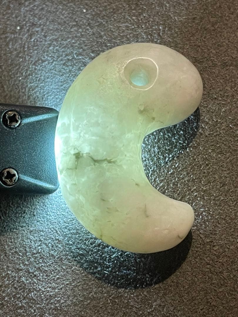 高品質　古墳期　糸魚川翡翠勾玉　結晶質　出土品　大型
