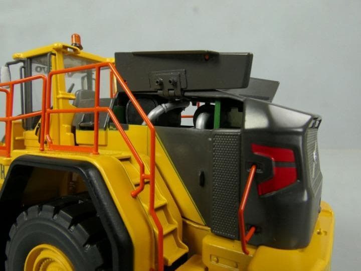 ミニカー 1/50 MOTORART ボルボ L350H ホイール ローダー