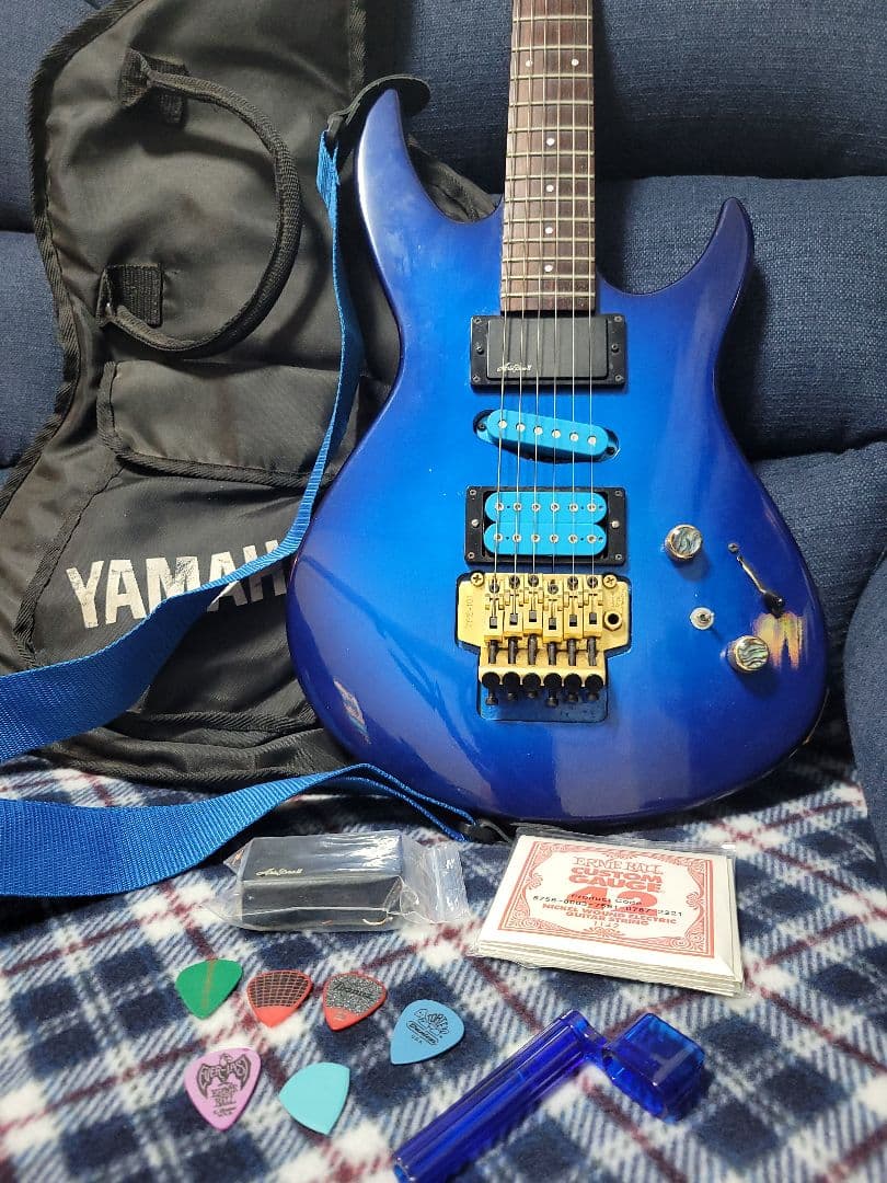 Aria Pro II Vanguard エレキギター ブルー 改造あり　動作品