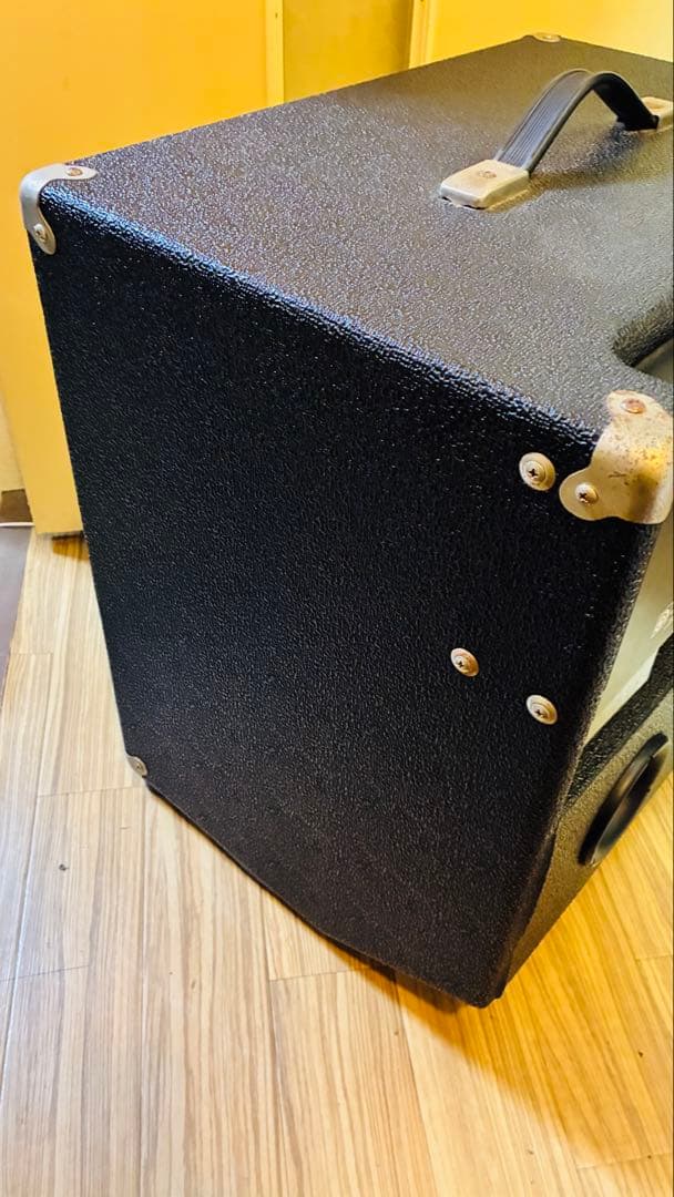 Ampeg BA-115 旧型 ベースアンプ 通電音出しOK