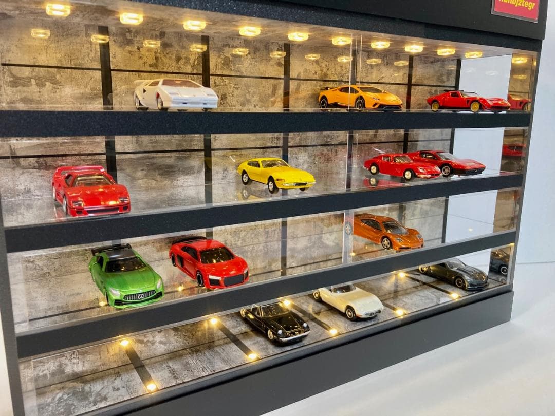 1/64展示40台可・エイジングウォール・4層式ディスプレーBOX/ネオジオラマ