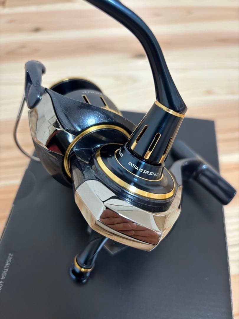 23ソルティガ 4000XH 超美品