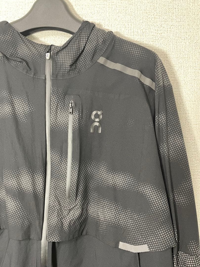 On whether jacket LUMOS ランニング running