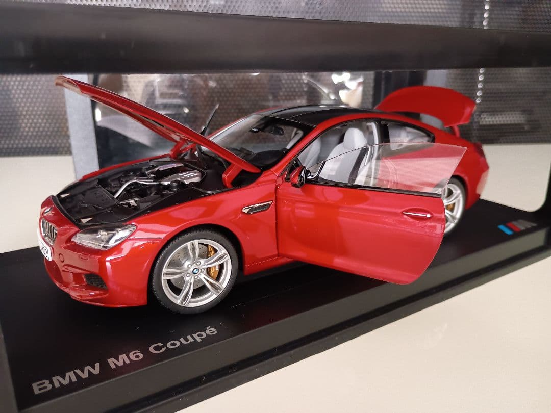 ディーラー特注  M6 クーペ Coupe 1/18