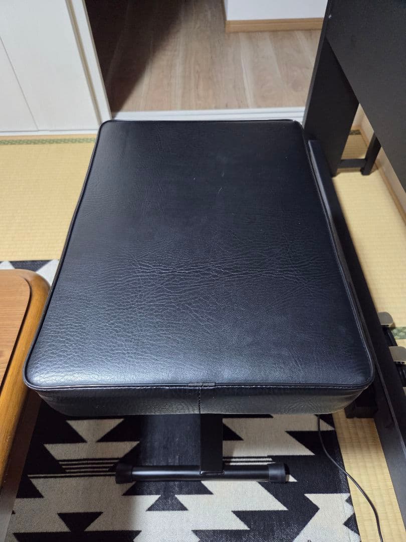 KORG C1 Air 黒色電子ピアノ 椅子付き