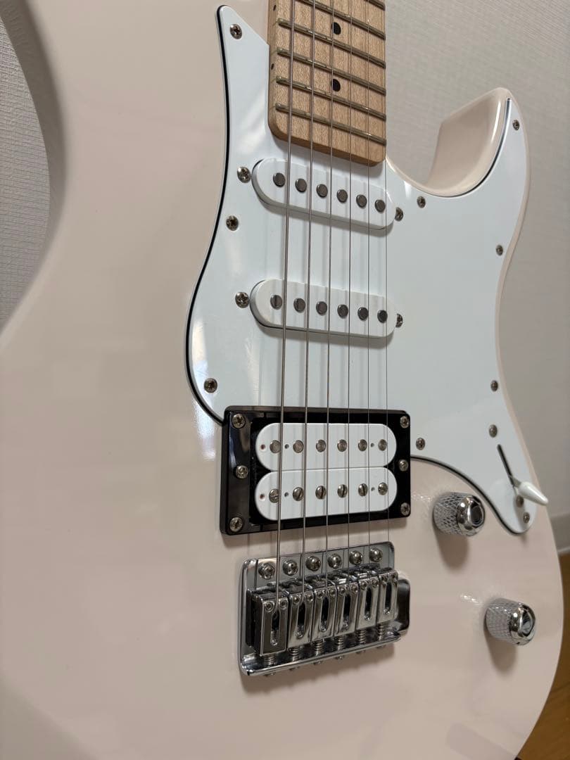 Yamaha PACIFICA ソニックピンク　エレキギター