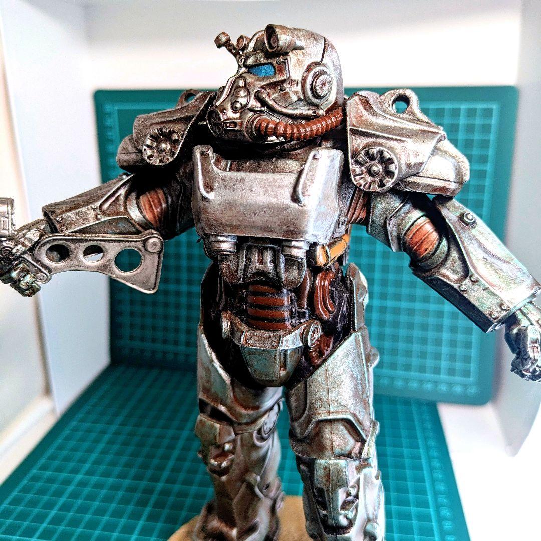 Fallout4 T-60 パワーアーマースタチュー フィギュア