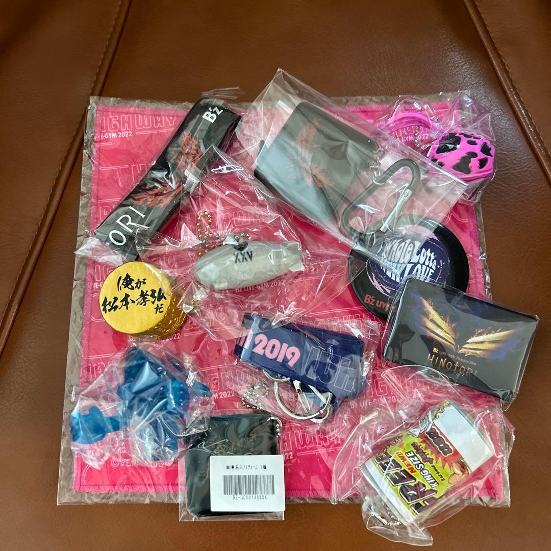 B'z ライブＴシャツ　タオル　グッズ色々まとめ売り