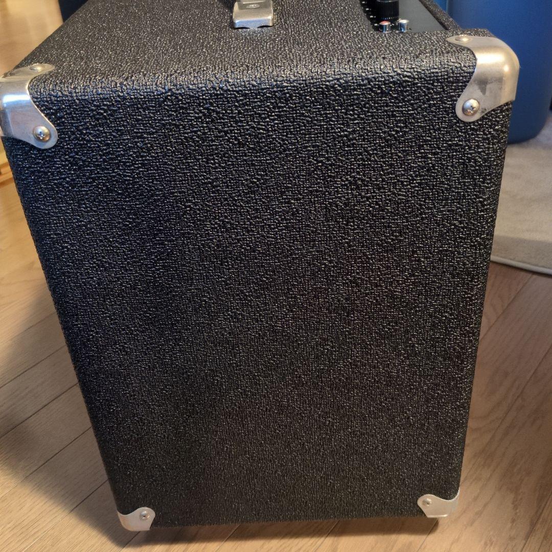 ​【実用カスタム美品・送料込】Ampeg BA-110 ベースアンプ 35W