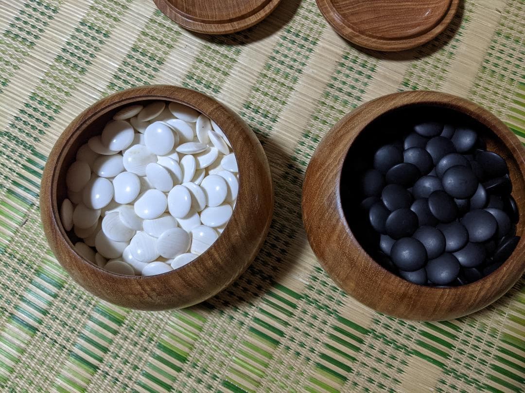 碁石・碁笥