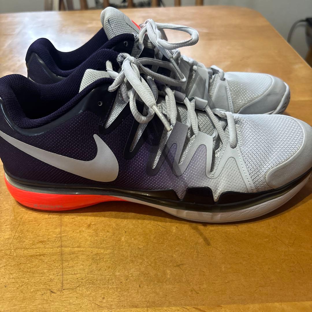 NIKE ナイキ　テニスシューズ　26.5 希少　ディミトロフ　フェデラー　美品