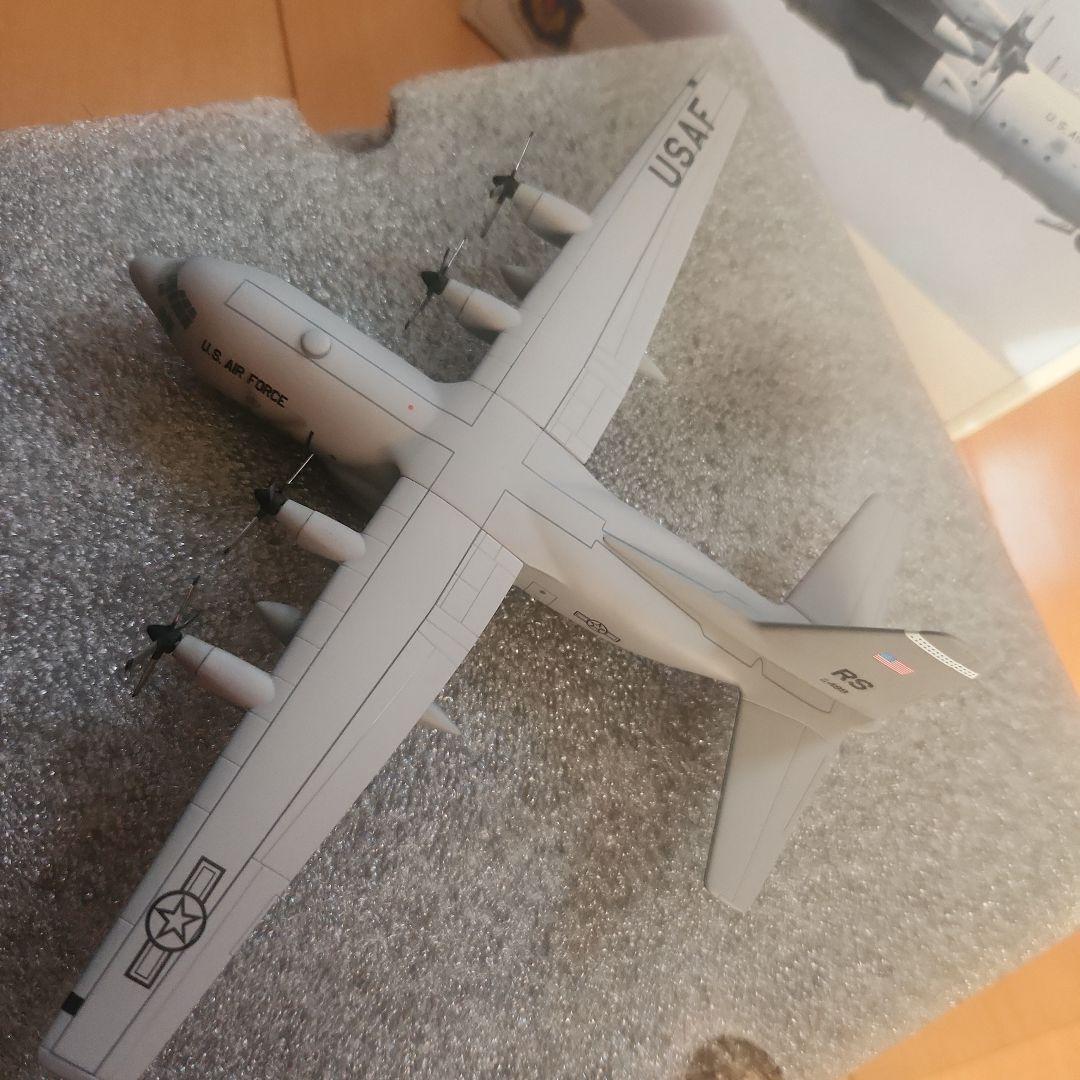 航空機・ヘリコプター HERPA Lockheed C-130 Hercules 1/200