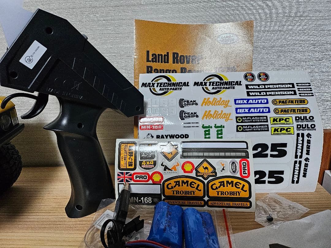 MNモデル レンジローバー1970 1/12 スケール MN-168 RTR