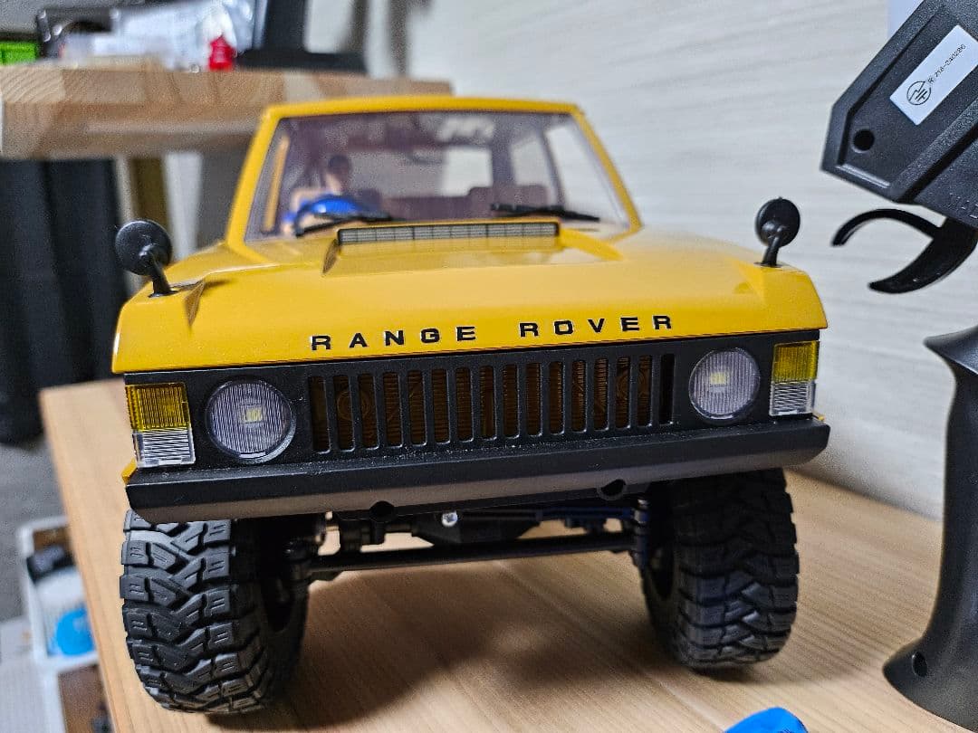 MNモデル レンジローバー1970 1/12 スケール MN-168 RTR