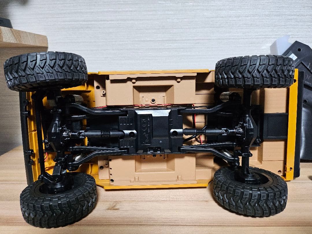 MNモデル レンジローバー1970 1/12 スケール MN-168 RTR