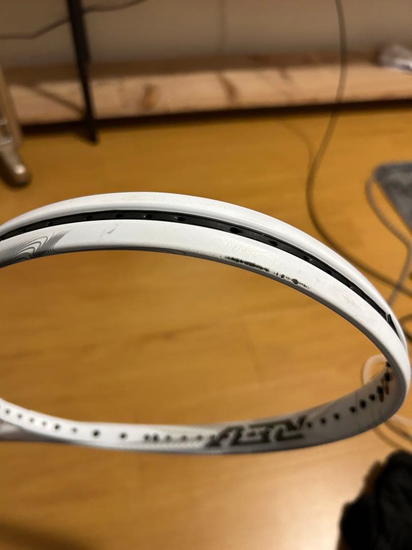 ソフトテニスYONEX NANOFORCE 8V