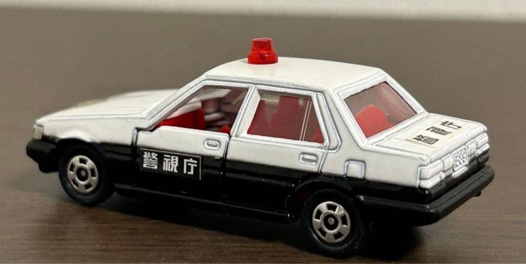 トミカ マツダ サバンナ RX-7 カローラセダン パトロールカー 2台セット