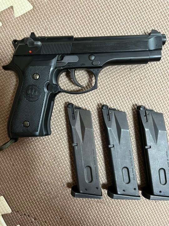 ベレッタM9