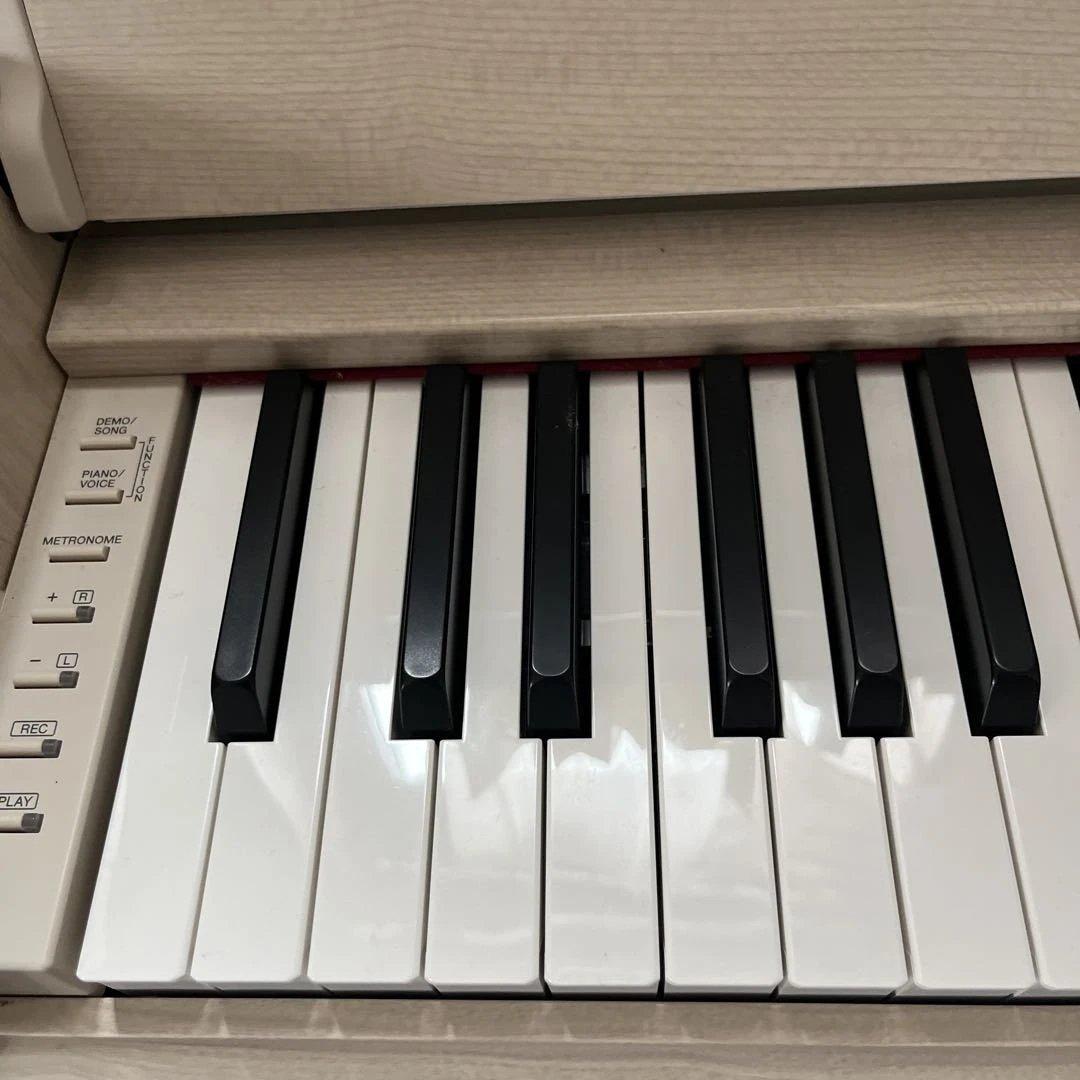 YAMAHA 電子ピアノ