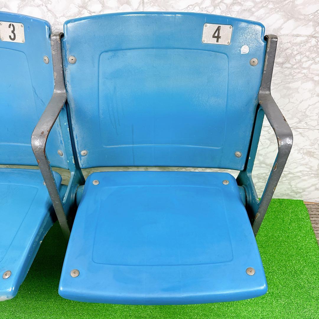 超貴重 ロサンゼルス ドジャース スタジアム シート 観客用ベンチ 超良番