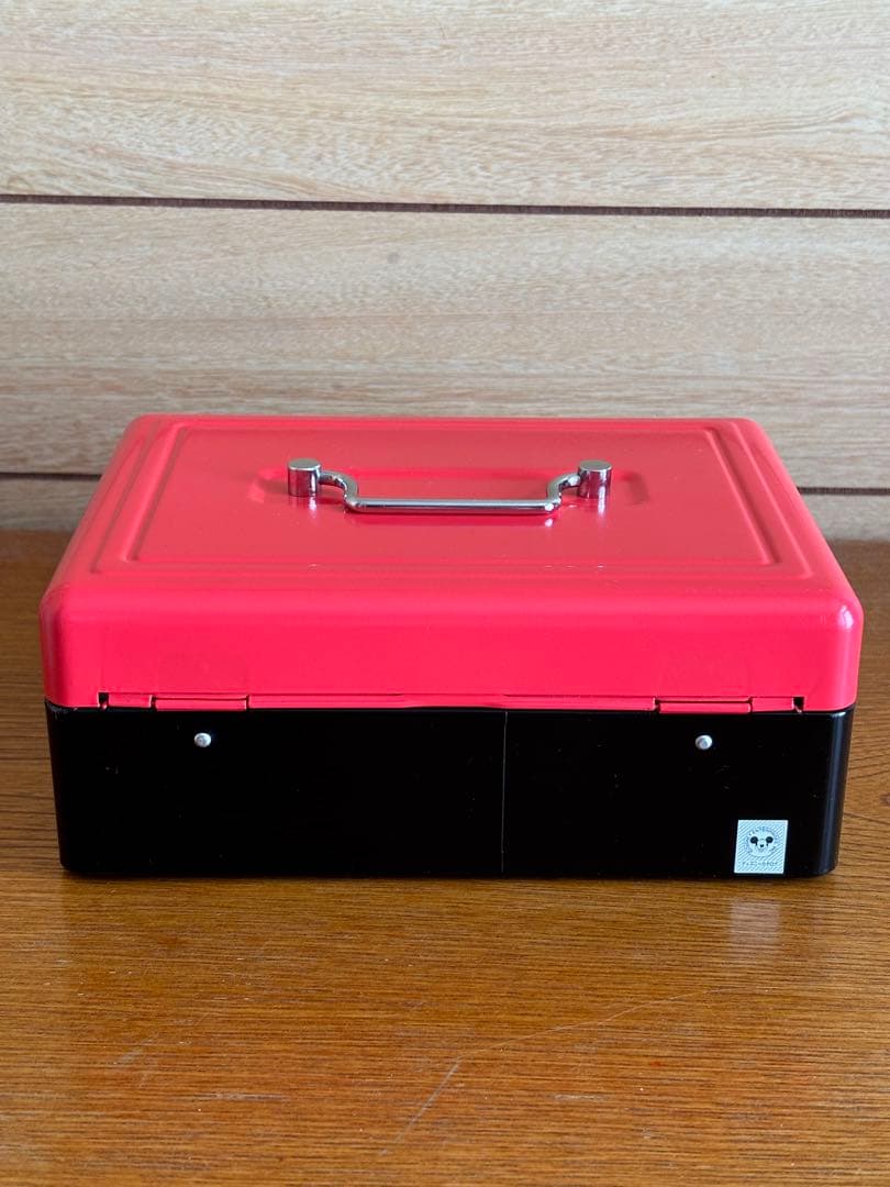【美品・希少！】ミッキーマウス　ミニ金庫　手持ち金庫