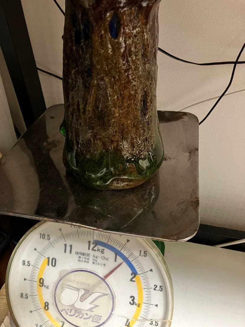 沖縄　琉球ガラス　【故】稲嶺盛吉作　花瓶　宙吹ガラス工房虹　現代の名工