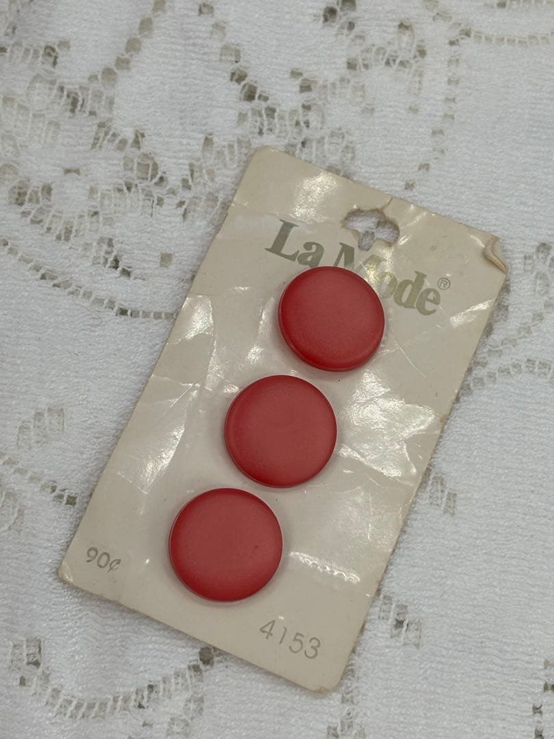 ⭕️お得なSET アンティーク小物入れとドール、ボタンセット