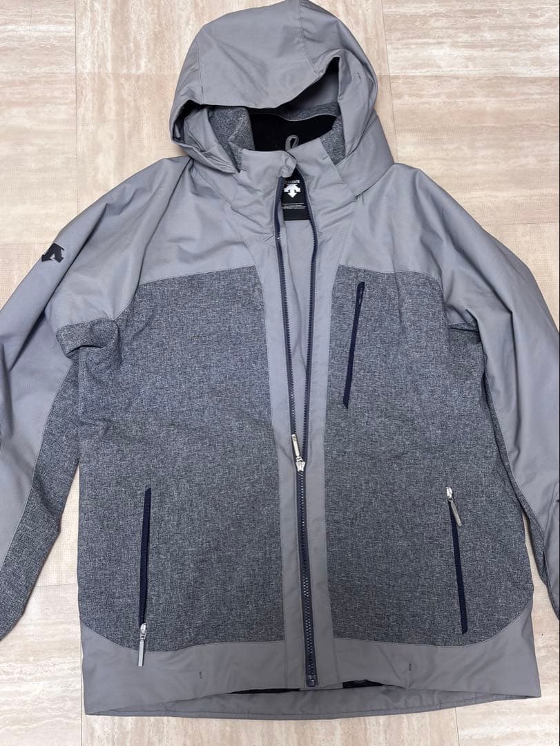 DESCENTE スノーボードウェア グレー