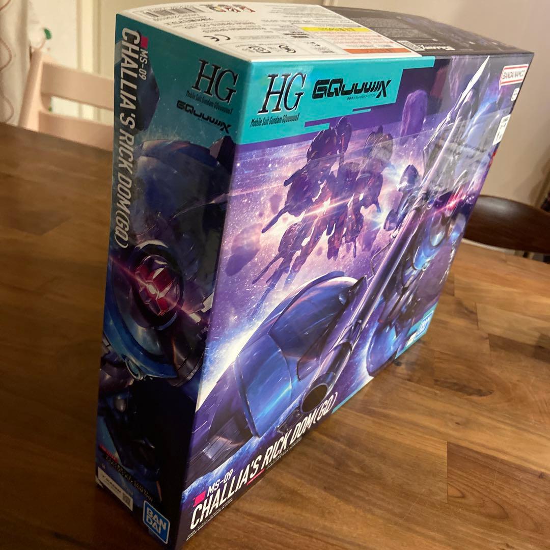 ガンプラ　HG シャリア専用リック・ドム(GQ) HG グスタフ・カールOO型