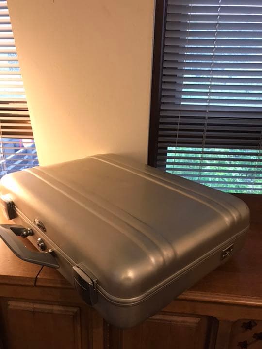 ヴィンテージ　ZERO HALLIBURTON アタッシュケース