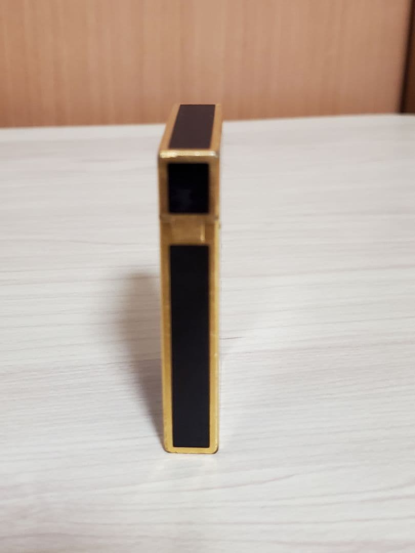 S.T.Dupont エス・ティー・デュポン ガスライター ゴールド×黒