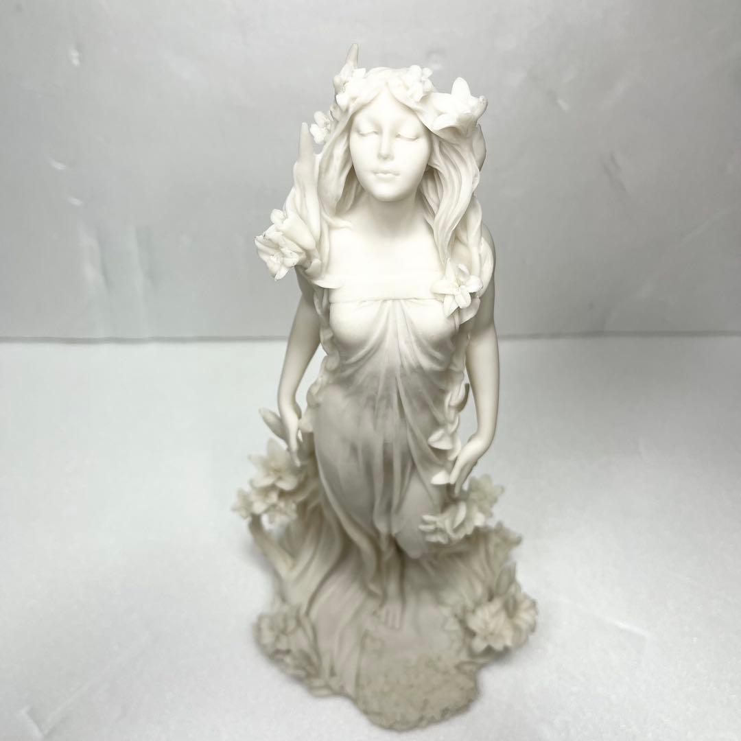 Aphrodite ギリシャの愛の女神 美女 豊産の像