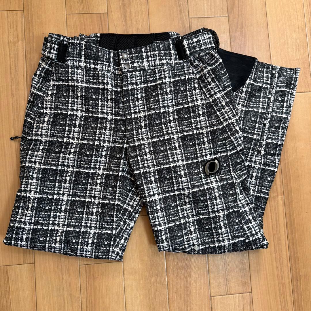 ON YONE スキーウェア　上下セット　上Sサイズ　下Mサイズ　メンズ